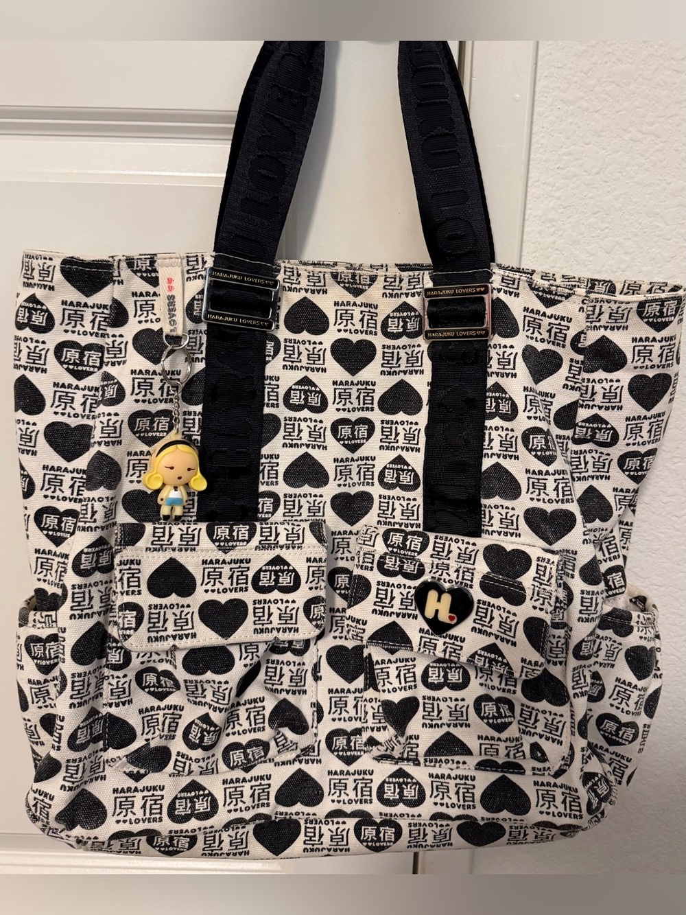 Harajuku Lovers Black and White Logo Heart Tote